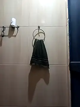 Snapshot of 1995eduardo chatting on 02-27-25, 10:59 1995eduardo online show from 02-27-25, 10:59