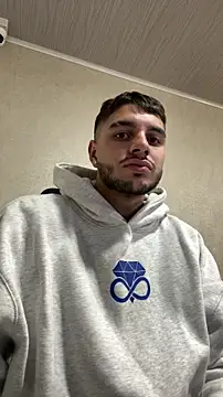 Amadeo Wild online show from 09-23-25, 02:14