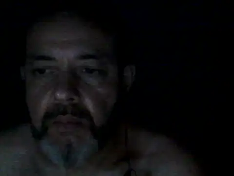 Leocesar37 online show from 09-18-25, 06:04