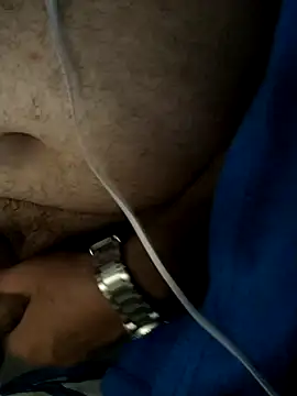 Leocesar37 online show from 03-06-26, 05:09