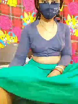 Snapshot of indiancouple09 chatting on 12-05-24, 04:44 indiancouple09 online show from 12-05-24, 04:44