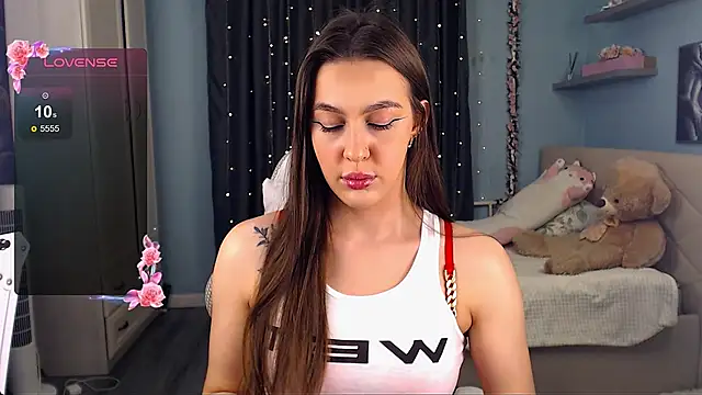 Snapshot of Doll_Jasmine_ chatting on 11-08-25, 09:46 Doll Jasmine online show from 11-08-25, 09:46