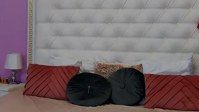 Lenna Paul online show from 02-13-25, 11:06