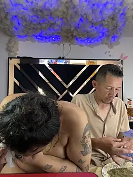 Brianna Trans00 online show from 11-30-25, 09:08