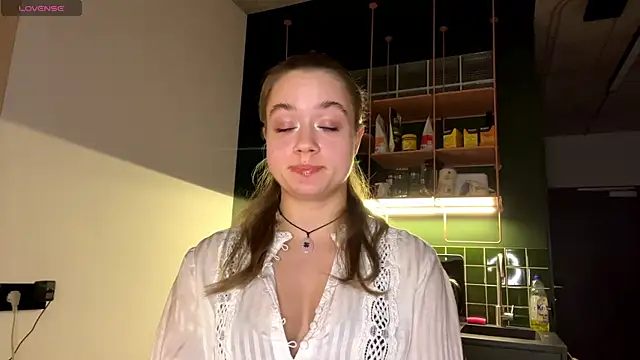 Celeste Glow online show from 02-21-25, 08:16