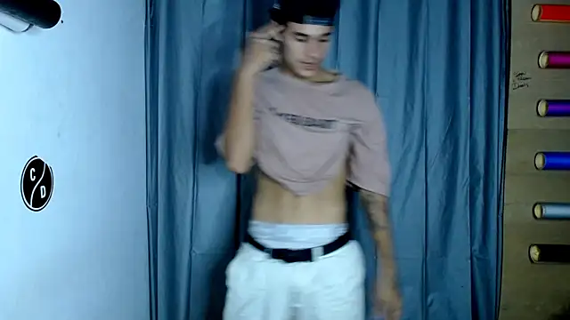 Snapshot of freddy_romas chatting on 02-08-25, 12:49 freddy romas online show from 02-08-25, 12:49