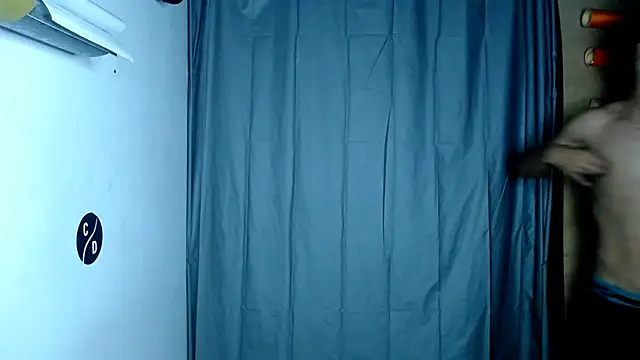 Snapshot of freddy_romas chatting on 02-17-25, 01:36 freddy romas online show from 02-17-25, 01:36