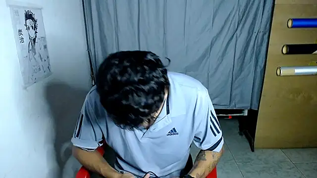 Snapshot of freddy_romas chatting on 03-21-25, 11:34 freddy romas online show from 03-21-25, 11:34