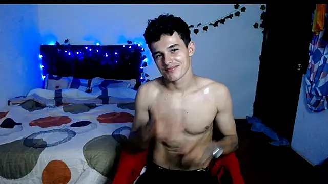 Snapshot of freddy_romas chatting on 09-13-25, 11:15 freddy romas online show from 09-13-25, 11:15