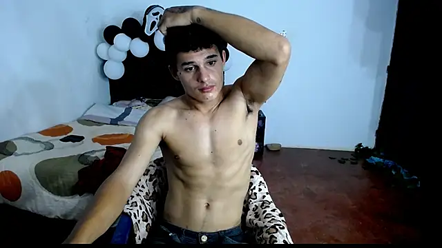 Snapshot of freddy_romas chatting on 10-09-25, 01:14 freddy romas online show from 10-09-25, 01:14