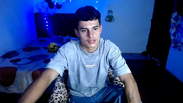 freddy romas online show from 12-15-25, 03:55