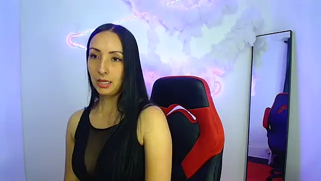 Snapshot of yaralyminjo2 chatting on 01-22-25, 02:35 yaralyminjo2 online show from 01-22-25, 02:35