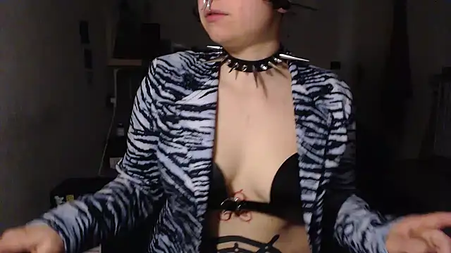 kinkyspirali online show from 03-09-25, 09:03