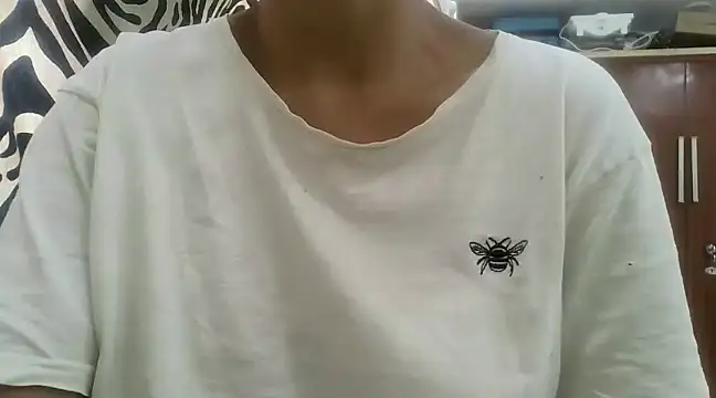 Snapshot of Pie066_ chatting on 02-05-25, 07:07 Pie066 online show from 02-05-25, 07:07