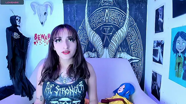 amaracooper  online show from 10-17-25, 12:52