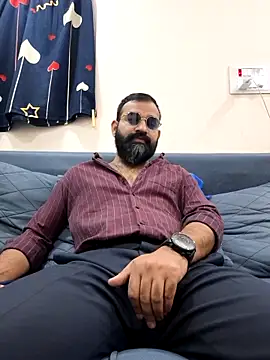 Fun Guuy online show from 01-08-26, 04:04