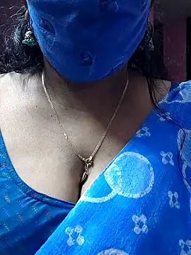 Snapshot of mallu-sumi chatting on 02-24-25, 02:08 mallu-sumi online show from 02-24-25, 02:08