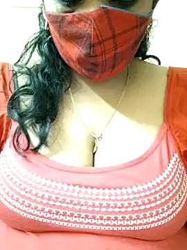 Snapshot of mallu-sumi chatting on 03-20-25, 04:53 mallu-sumi online show from 03-20-25, 04:53