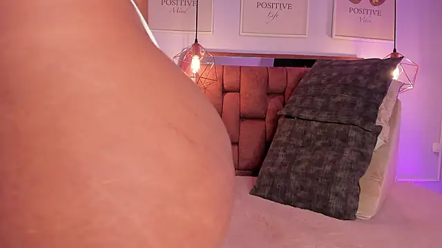 kristakinnky online show from 03-27-26, 11:43