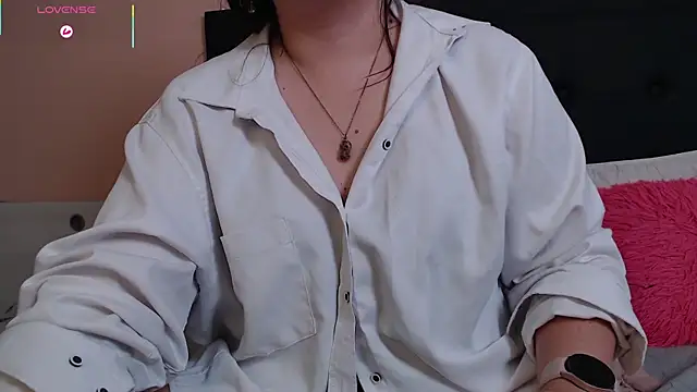 May Carlier online show from 09-13-25, 12:21