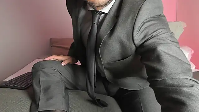 Snapshot of pablo-rincon95 chatting on 03-17-25, 11:42 pablo-rincon95 online show from 03-17-25, 11:42