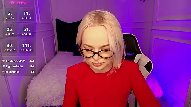 horny blondiee online show from 01-15-25, 08:41