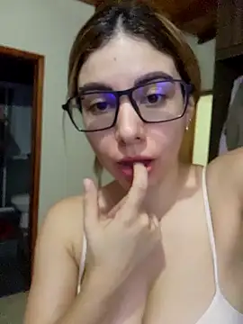 ARIA SUGARUB online show from 12-21-24, 10:40