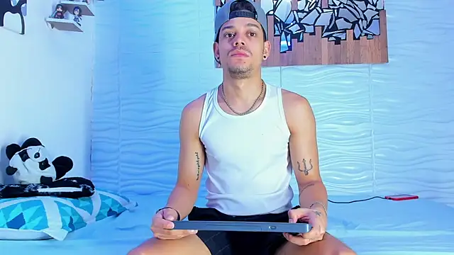 Friendsofeverything  online show from 09-09-25, 01:10