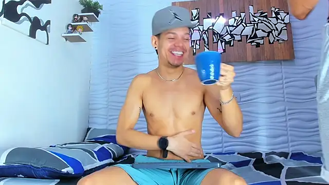 Friendsofeverything  online show from 09-24-25, 01:36