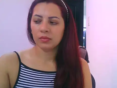 Snapshot of Anne_kis chatting on 05-20-26, 05:19 Anne kis online show from 05-20-26, 05:19