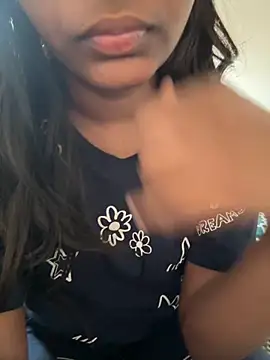 Snapshot of 85198 chatting on 02-24-26, 02:37 85198 online show from 02-24-26, 02:37