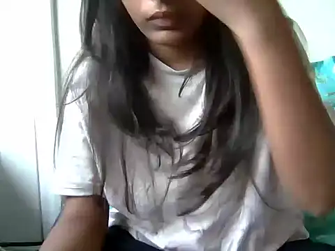 Snapshot of 85198 chatting on 03-02-26, 04:58 85198 online show from 03-02-26, 04:58