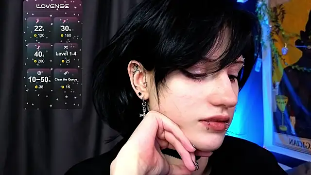 Snapshot of dark_vamp_ chatting on 12-19-24, 12:24 dark vamp online show from 12-19-24, 12:24