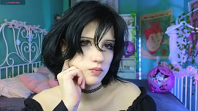 Snapshot of dark_vamp_ chatting on 02-20-25, 08:36 dark vamp online show from 02-20-25, 08:36