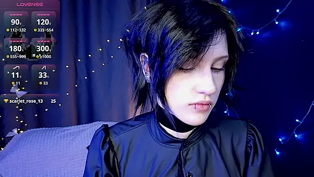 Snapshot of dark_vamp_ chatting on 12-14-25, 06:56 dark vamp online show from 12-14-25, 06:56