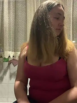 Snapshot of Joannakiss chatting on 03-11-25, 04:40 Joannakiss online show from 03-11-25, 04:40