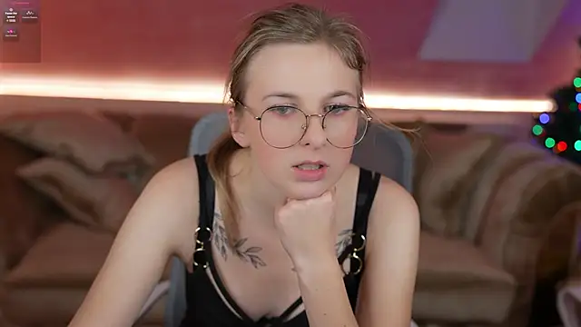 Inessa Song online show from 01-26-25, 07:52