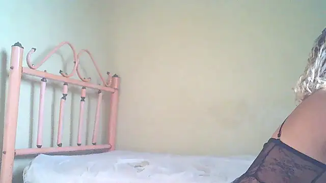 Lucy White   online show from 02-22-26, 08:51