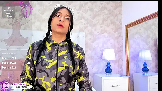 Snapshot of Eliza_Thaylor__ chatting on 01-04-25, 02:35 Eliza Thaylor online show from 01-04-25, 02:35