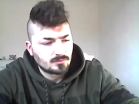 Snapshot of Hkl95555 chatting on 12-02-24, 12:51 Hkl95555 online show from 12-02-24, 12:51