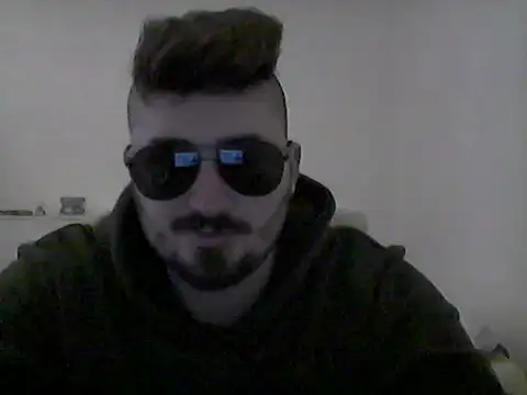 Snapshot of Hkl95555 chatting on 12-26-24, 12:36 Hkl95555 online show from 12-26-24, 12:36