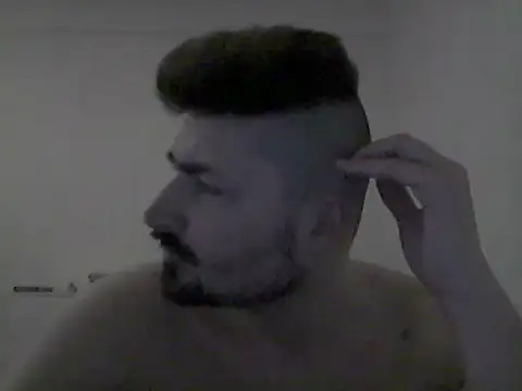 Snapshot of Hkl95555 chatting on 09-22-25, 10:56 Hkl95555 online show from 09-22-25, 10:56