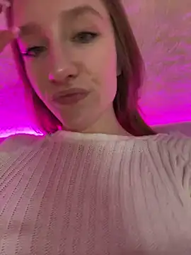 Snapshot of beautiful_angel chatting on 03-13-25, 10:43 beautiful angel online show from 03-13-25, 10:43