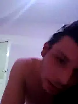 Snapshot of ssruzgarss chatting on 12-18-24, 08:03 ssruzgarss online show from 12-18-24, 08:03