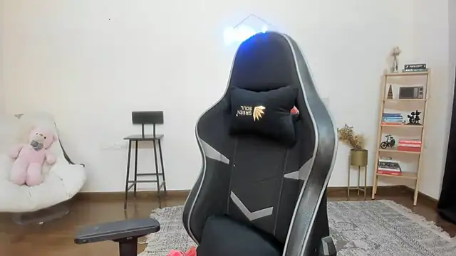 GoddessAnna online show from 03-04-25, 03:04