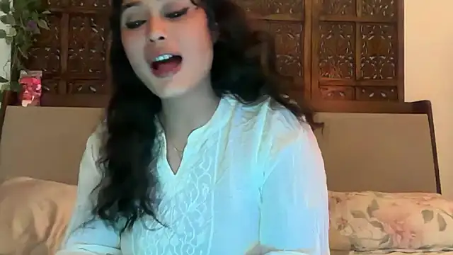 GoddessAnna online show from 05-25-26, 04:57