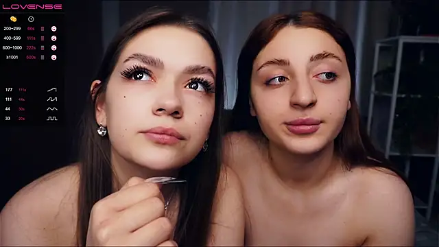 Snapshot of EditaDobson chatting on 12-28-24, 10:14 EditaDobson online show from 12-28-24, 10:14