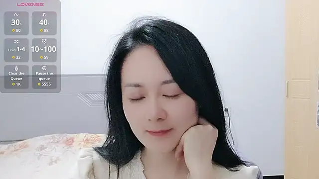 fanfan-FF online show from 11-30-25, 02:21