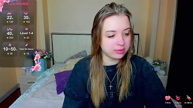 AlexissM online show from 11-25-25, 09:09