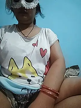 Snapshot of couple_indian_123 chatting on 06-05-26, 07:36 couple indian 123 online show from 06-05-26, 07:36